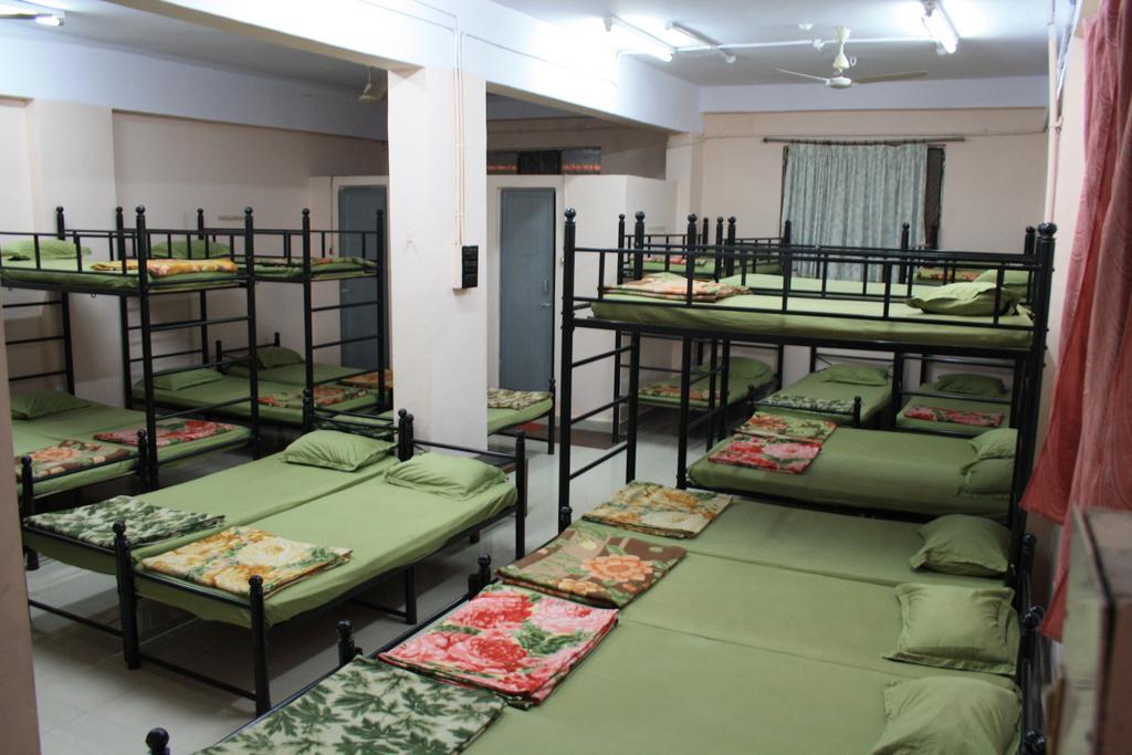 Hotel Minerva Residencia Bangalore Habitación foto