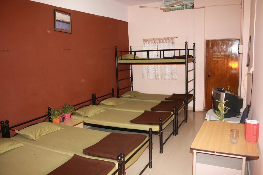 Hotel Minerva Residencia Bangalore Exterior foto
